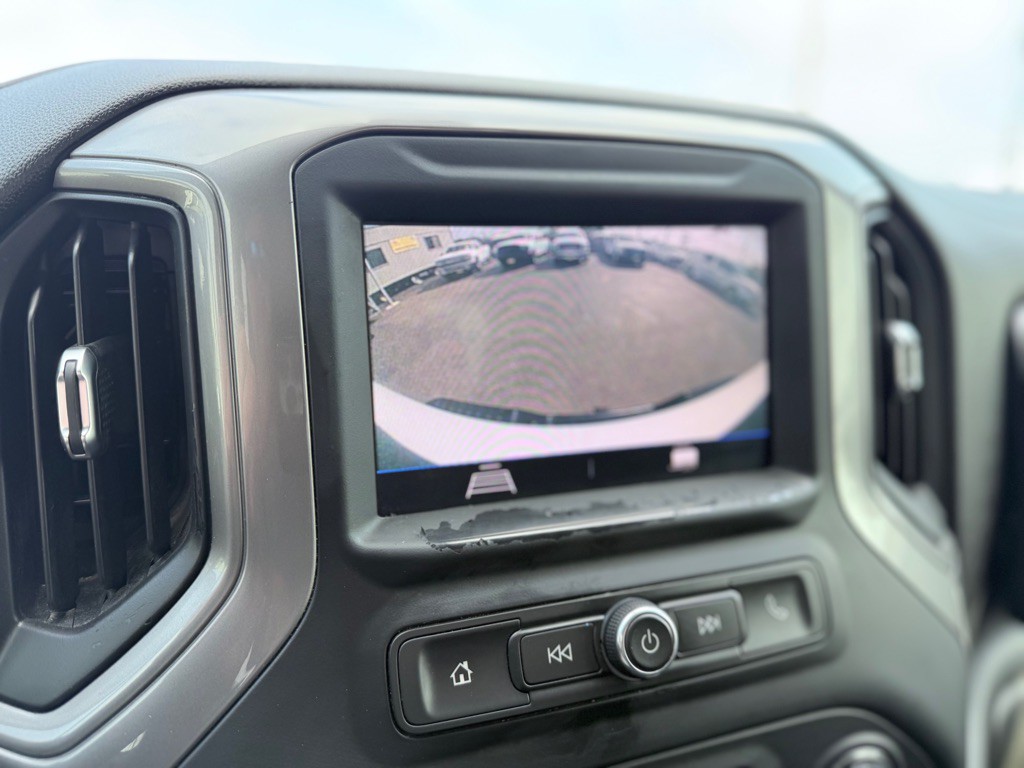 2021 Chevrolet Silverado 1500 Image 15