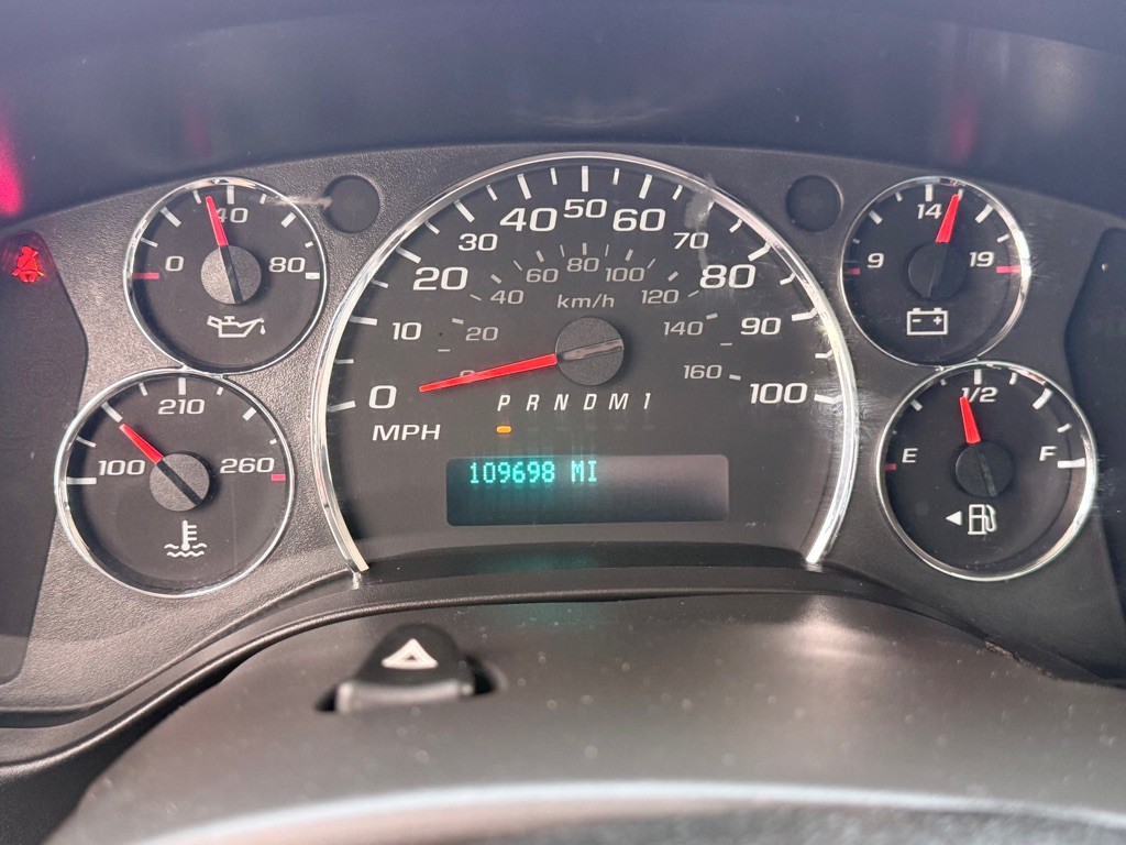 2020 Chevrolet Express Image 16