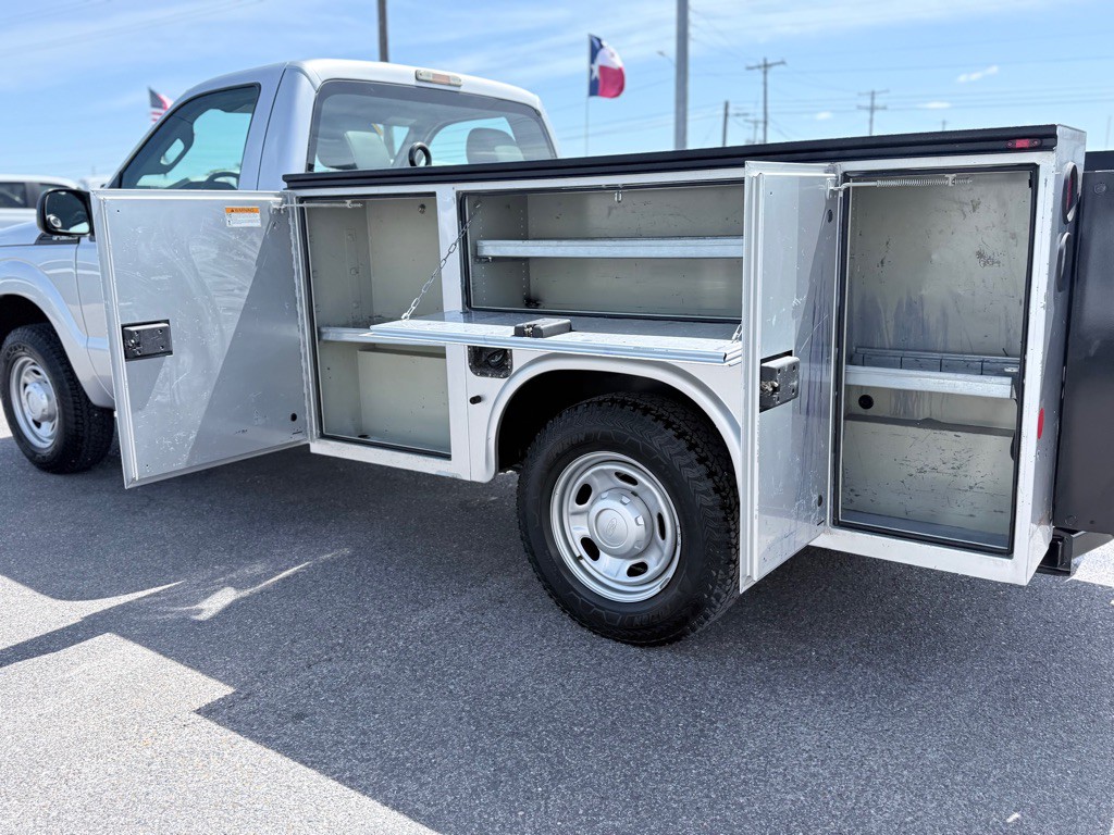 2016 Ford F-250 Image 10