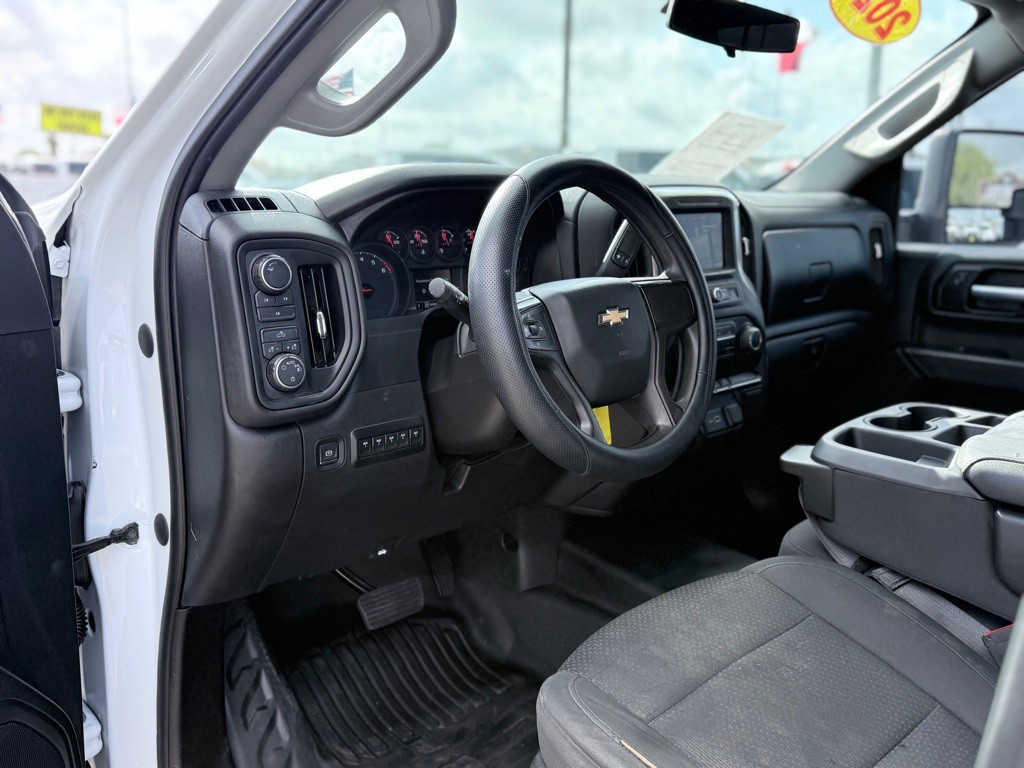 2021 Chevrolet Silverado 1500 Image 9