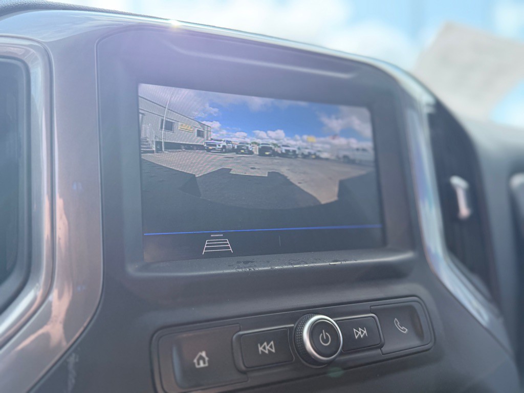 2021 Chevrolet Silverado 1500 Image 18