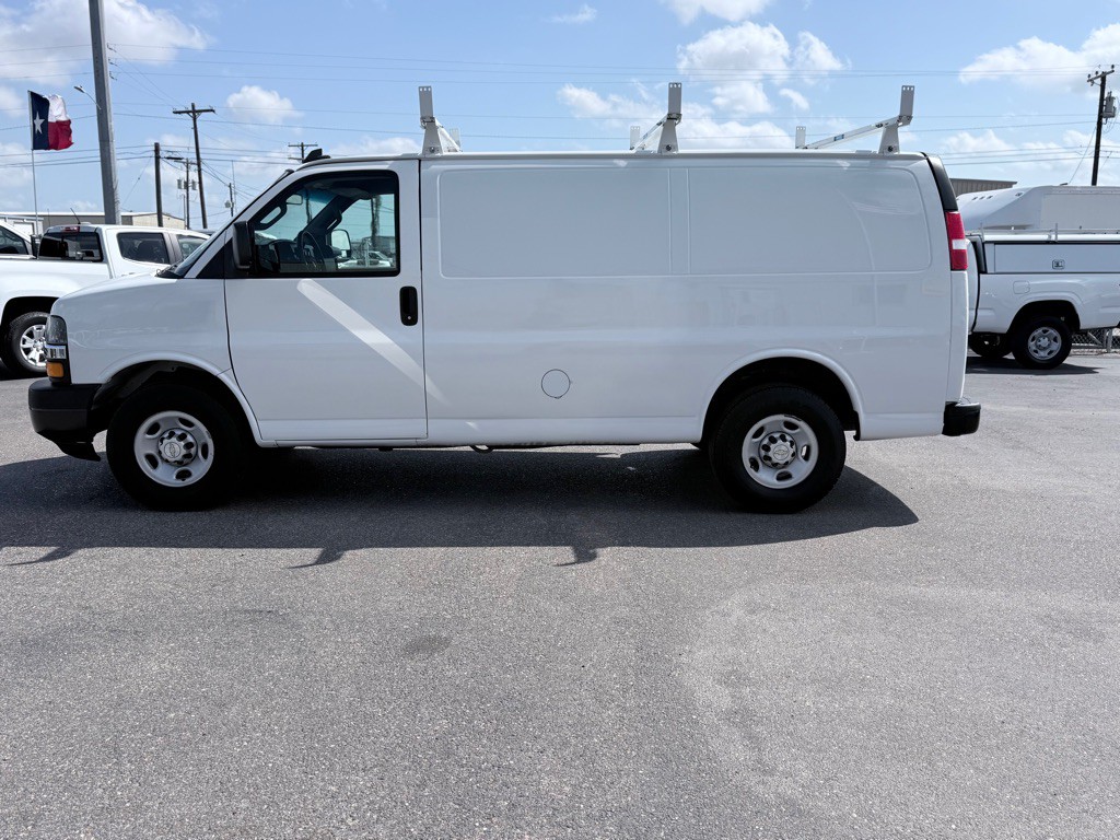 2019 Chevrolet Express Image 8