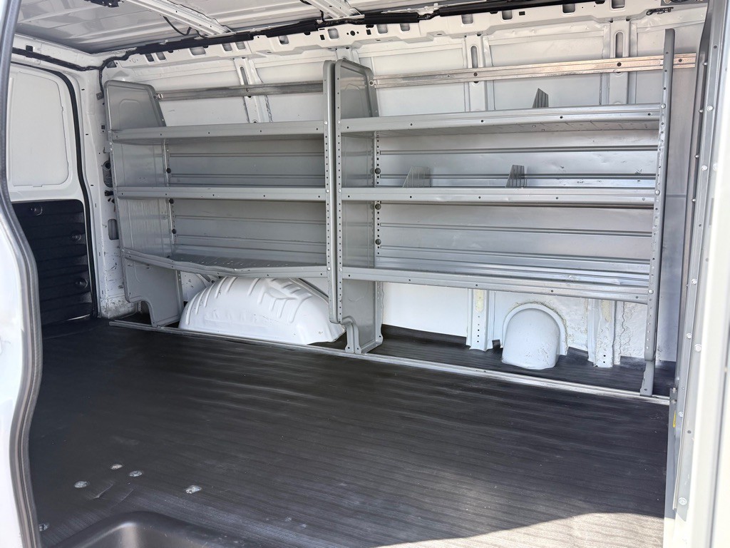 2019 Chevrolet Express Image 11