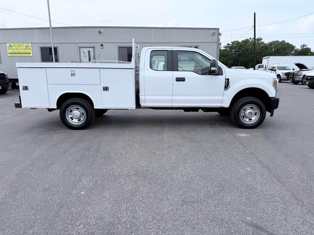 2019 Ford F-350 Image 4