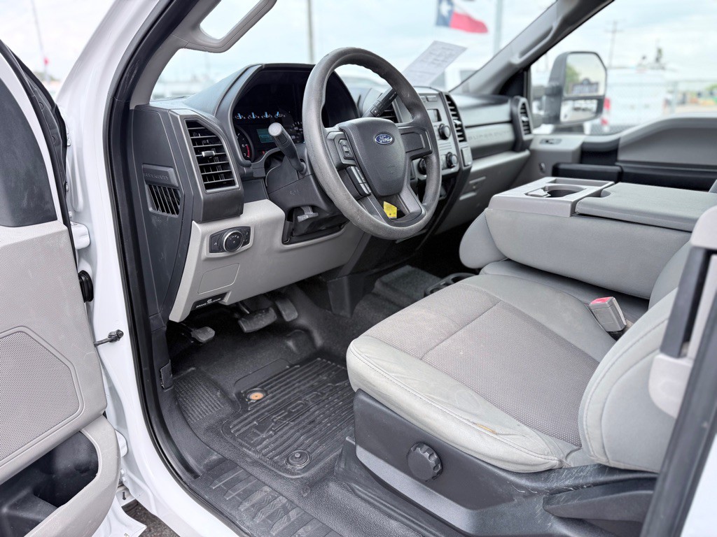 2019 Ford F-350 Image 9