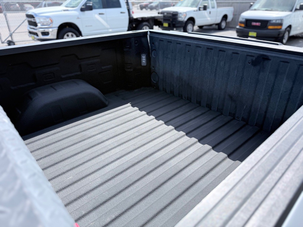 2019 Chevrolet Silverado 1500 Image 13