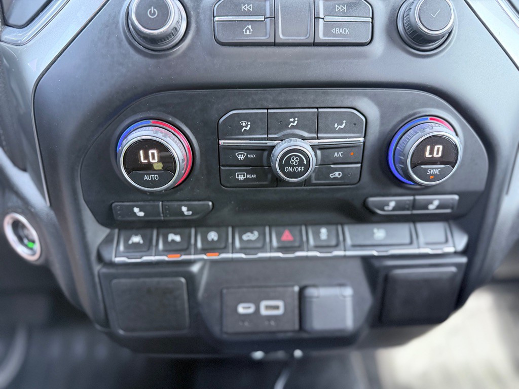 2019 Chevrolet Silverado 1500 Image 16