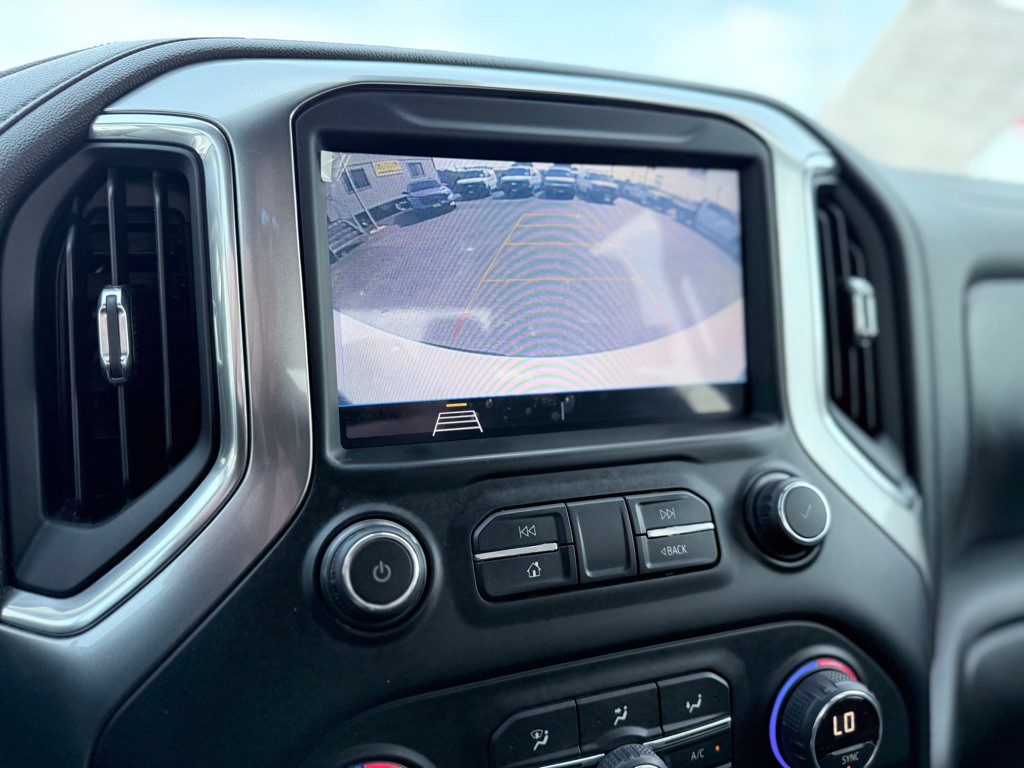 2019 Chevrolet Silverado 1500 Image 18