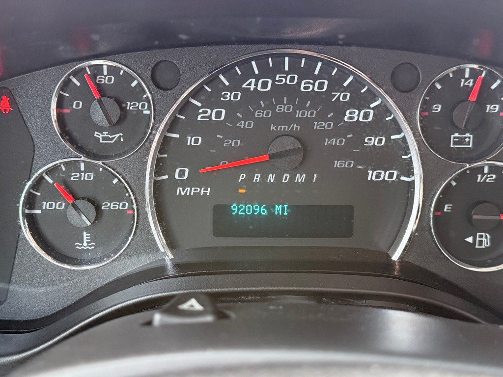 2021 Chevrolet Express Image 17