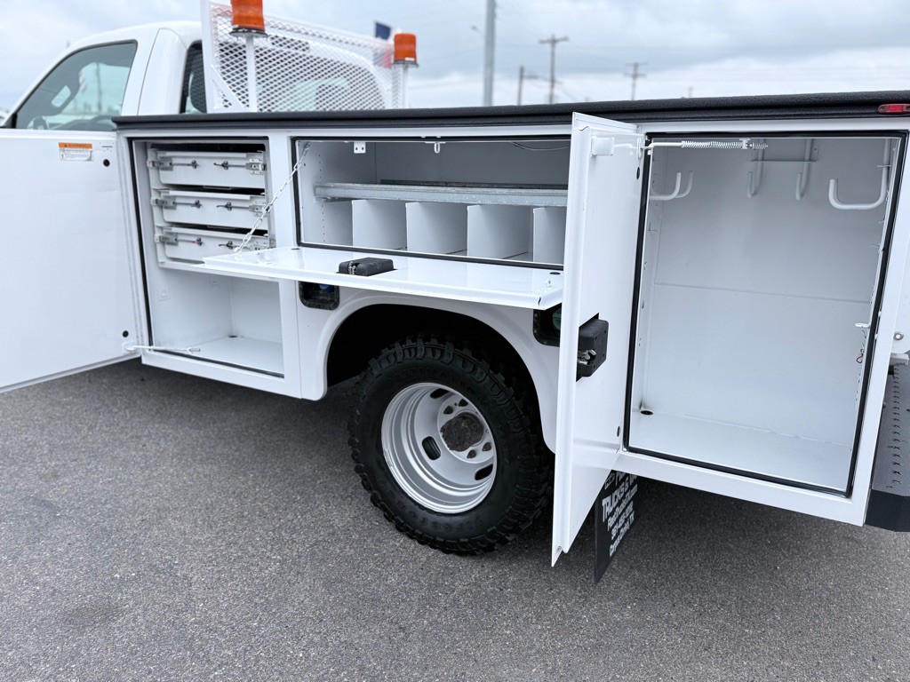 2016 Ford F-350 Image 10
