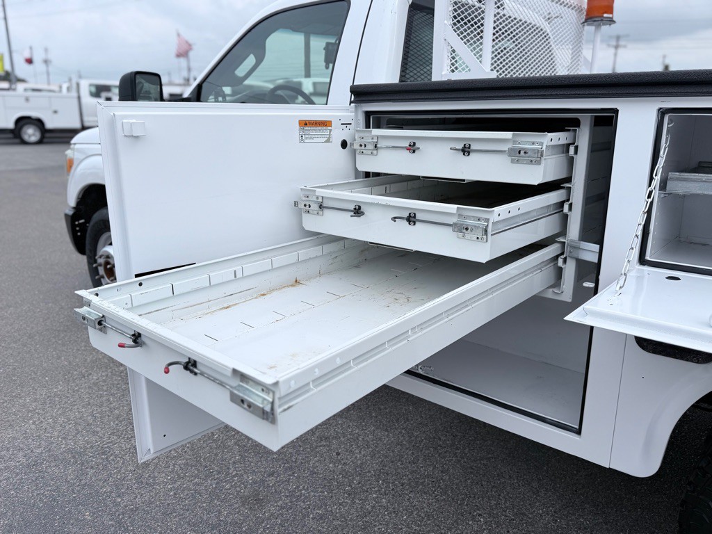 2016 Ford F-350 Image 11