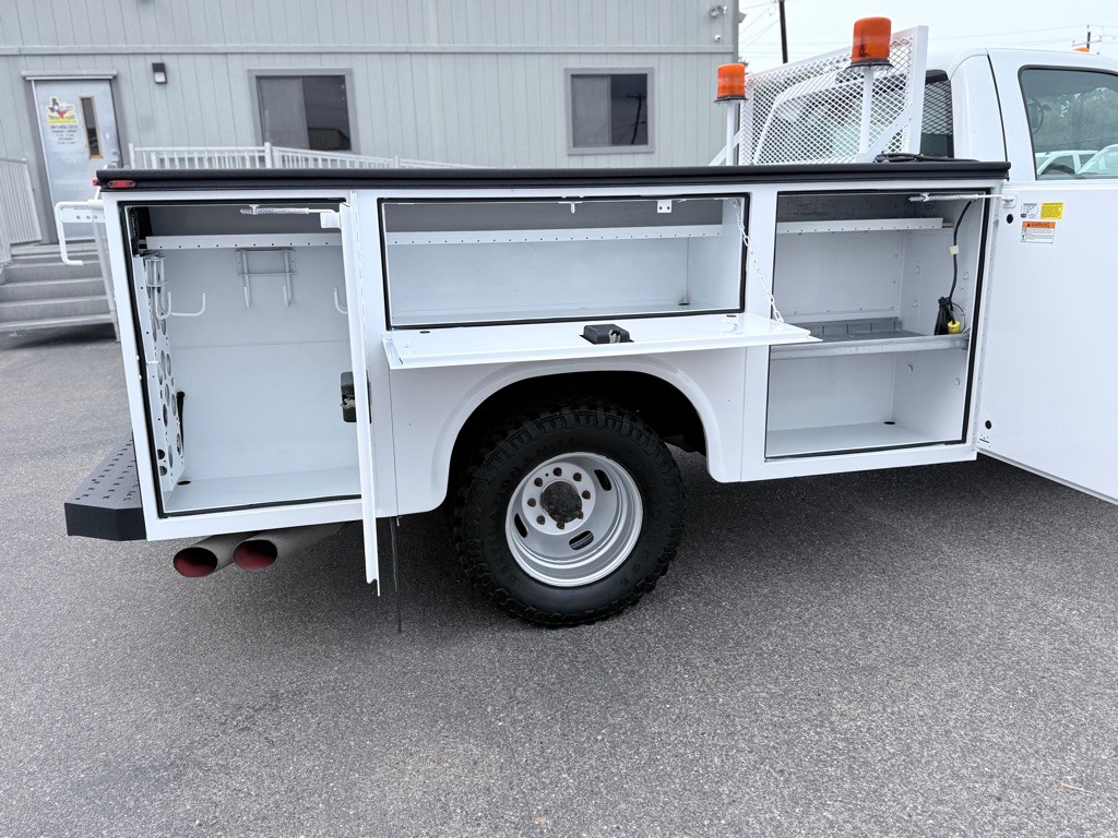 2016 Ford F-350 Image 14