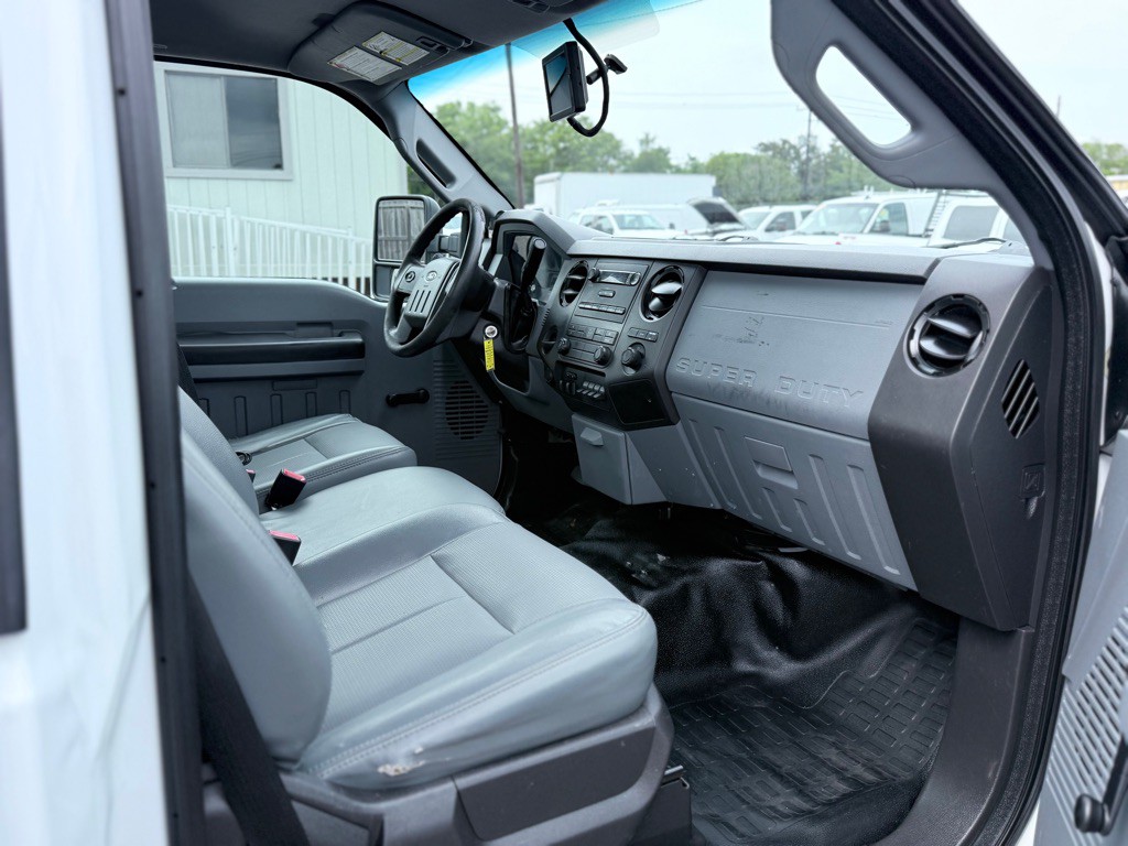 2016 Ford F-350 Image 15
