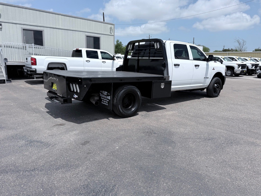 2022 RAM 3500 Image 5