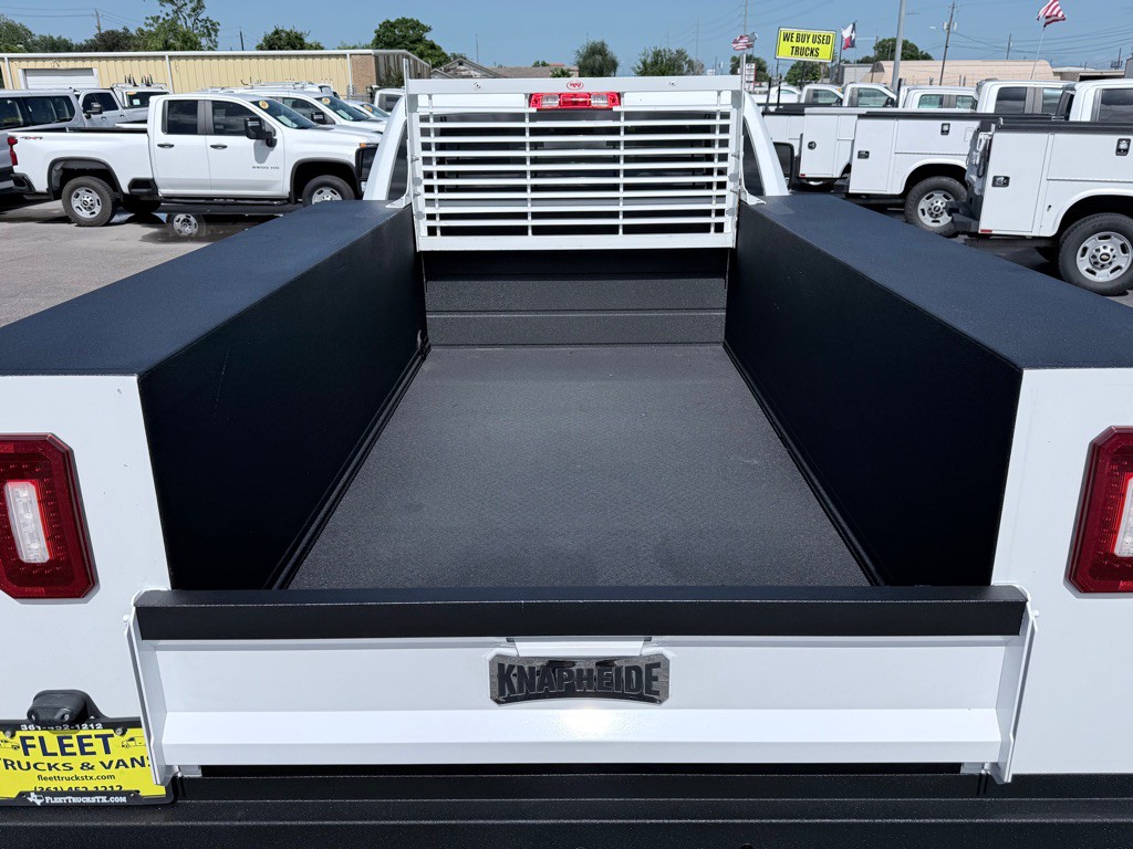2023 RAM 3500 Image 7