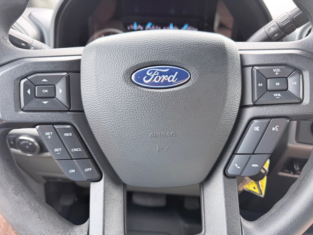 2022 Ford F-350 Image 17