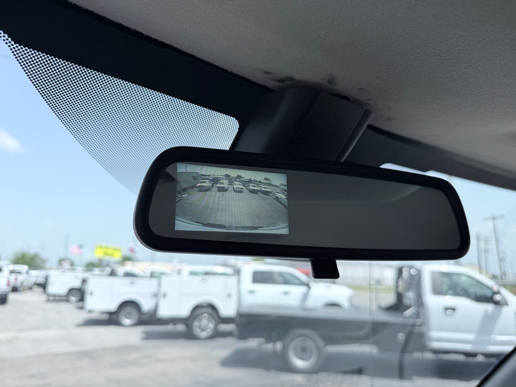 2021 GMC Savana Image 19
