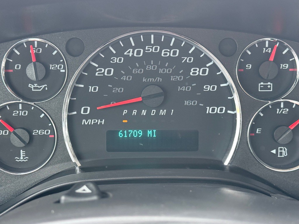 2022 GMC Savana Image 16