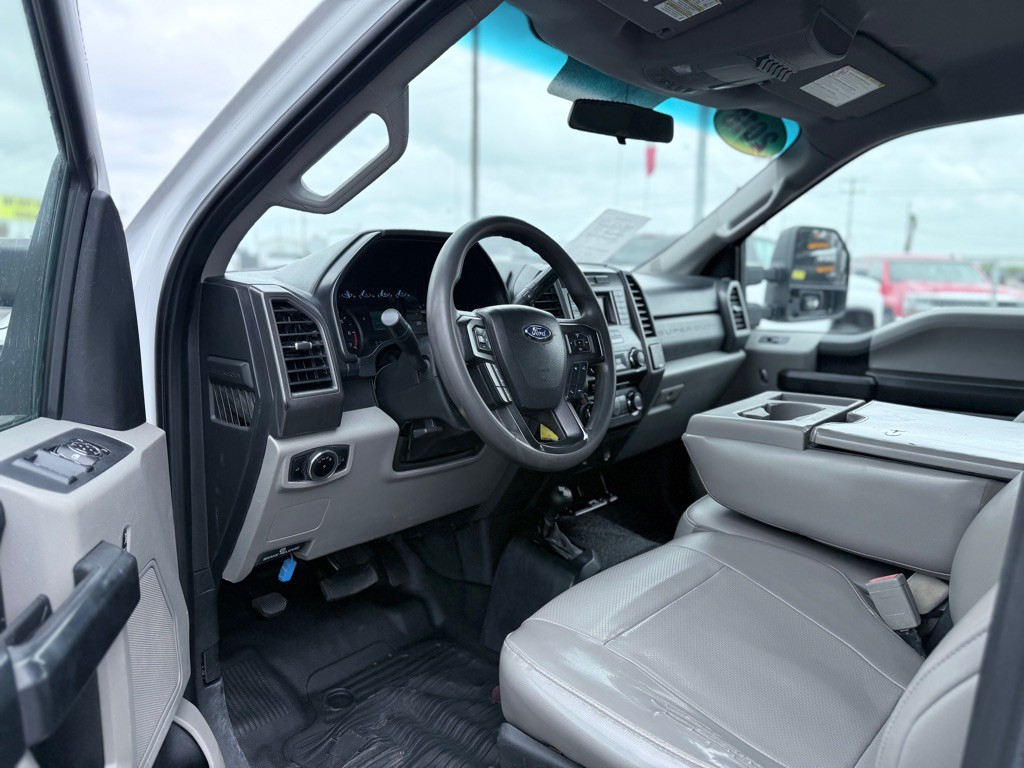 2018 Ford F-350 Image 9