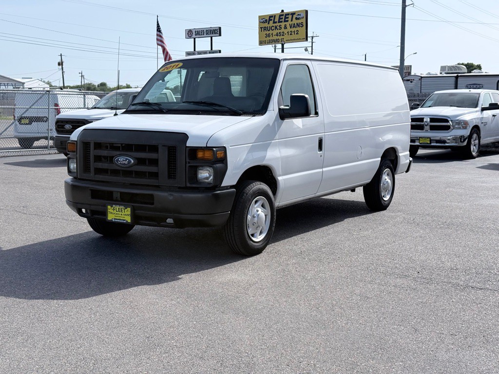 2011 Ford Econoline Image 1