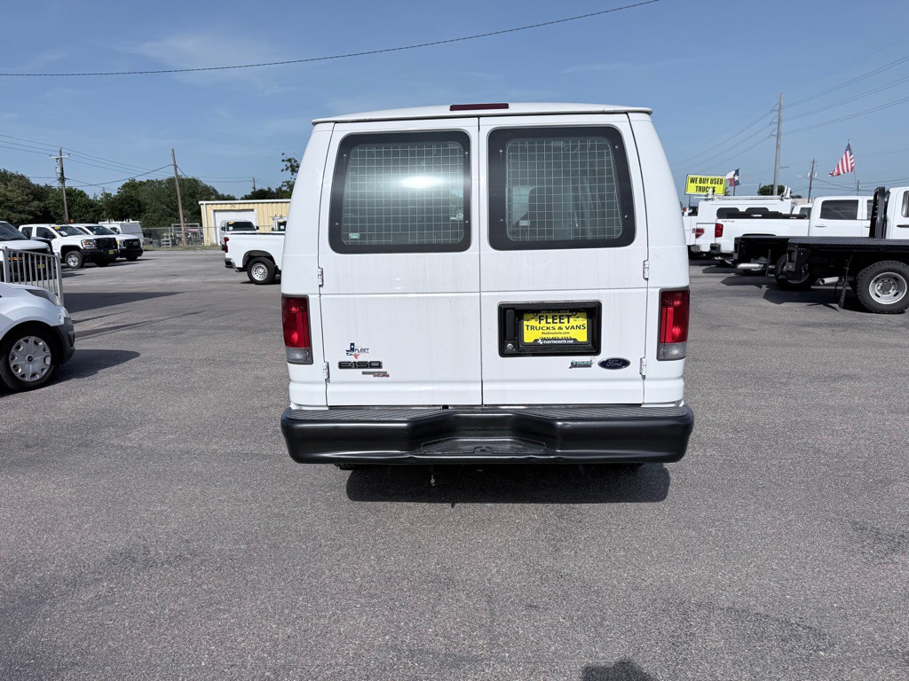 2011 Ford Econoline Image 6