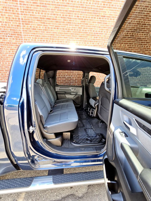 2022 RAM 1500 Image 11
