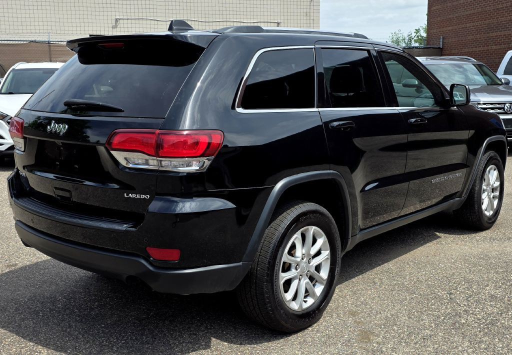 2021 Jeep Grand Cherokee Image 2