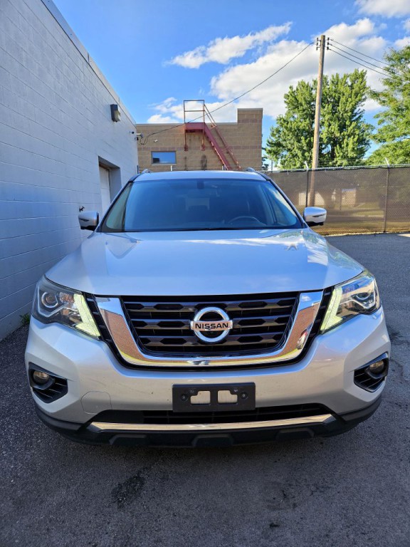 2017 Nissan Pathfinder Image 5