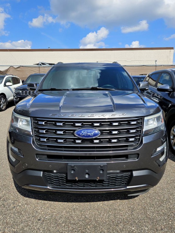 2017 Ford Explorer Image 5