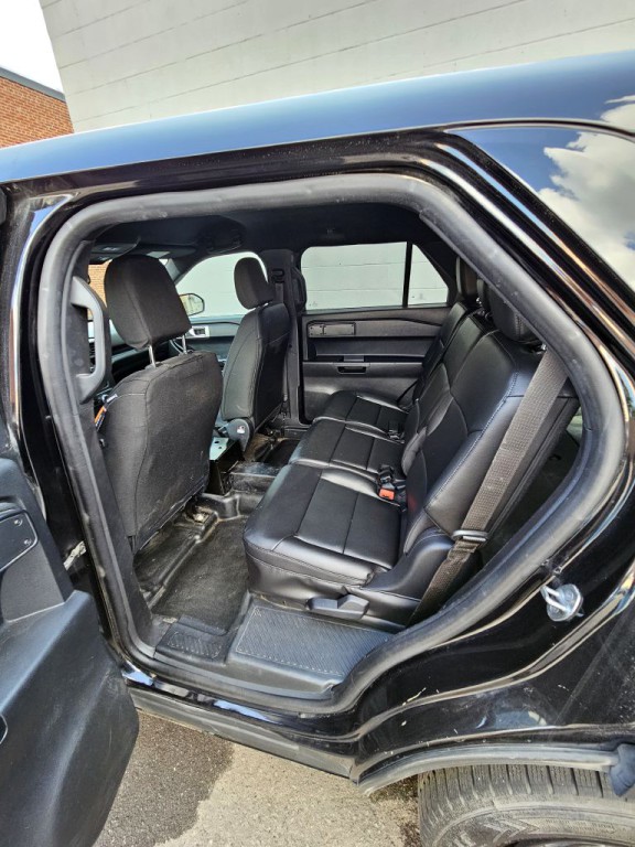2021 Ford Explorer Image 9