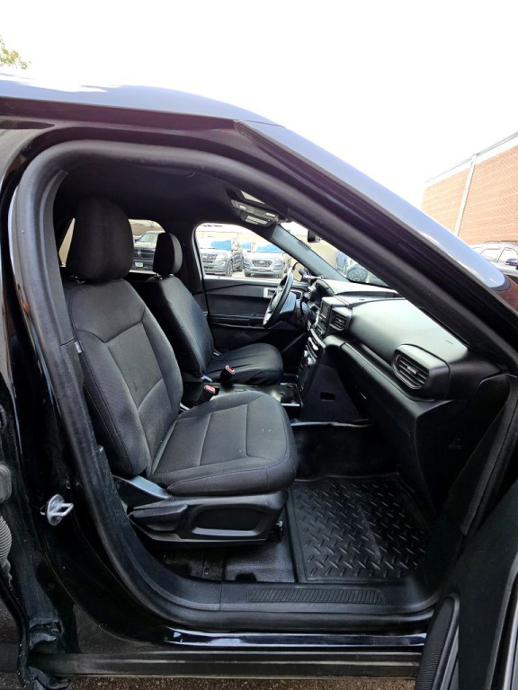2021 Ford Explorer Image 10