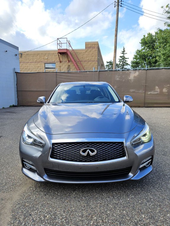 2015 INFINITI Q50 Image 5