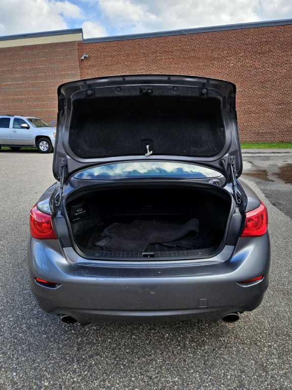 2015 INFINITI Q50 Image 7