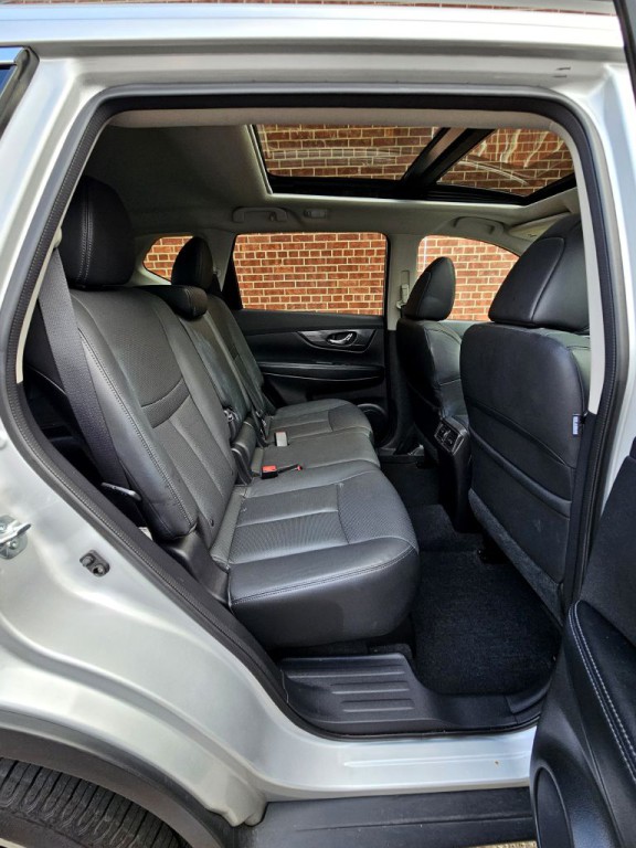 2014 Nissan Rogue Image 11