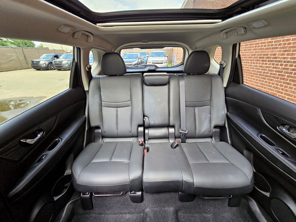 2014 Nissan Rogue Image 12