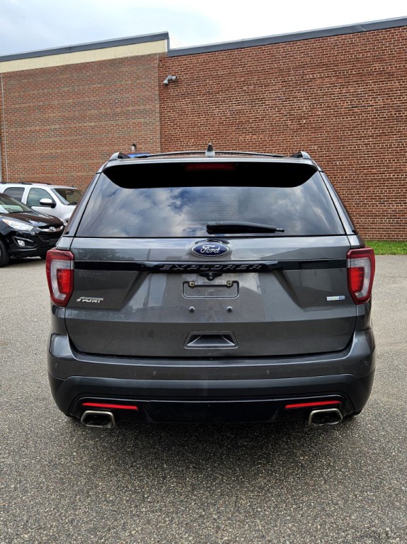 2017 Ford Explorer Image 6