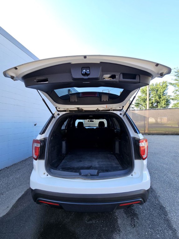 2017 Ford Explorer Image 7