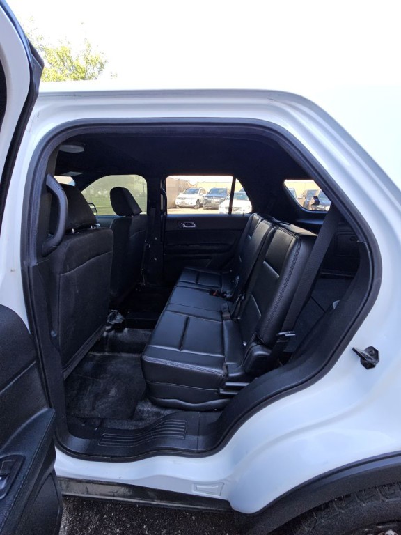 2017 Ford Explorer Image 9