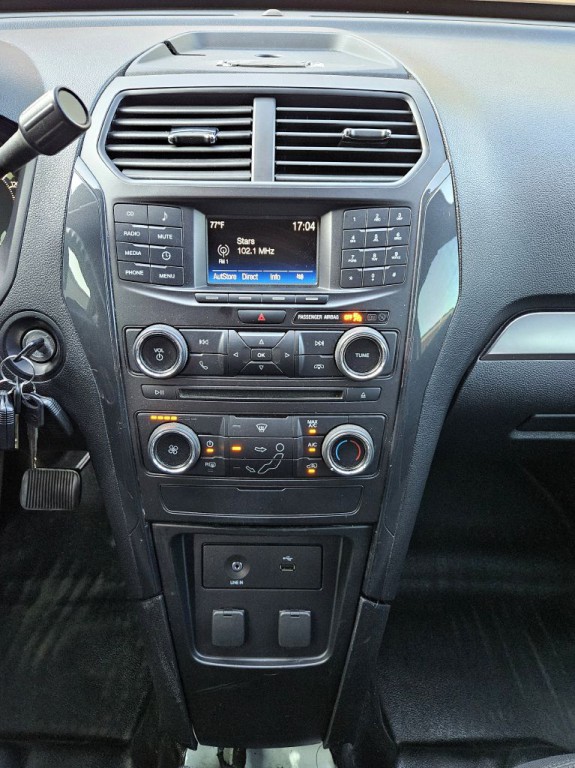 2017 Ford Explorer Image 14