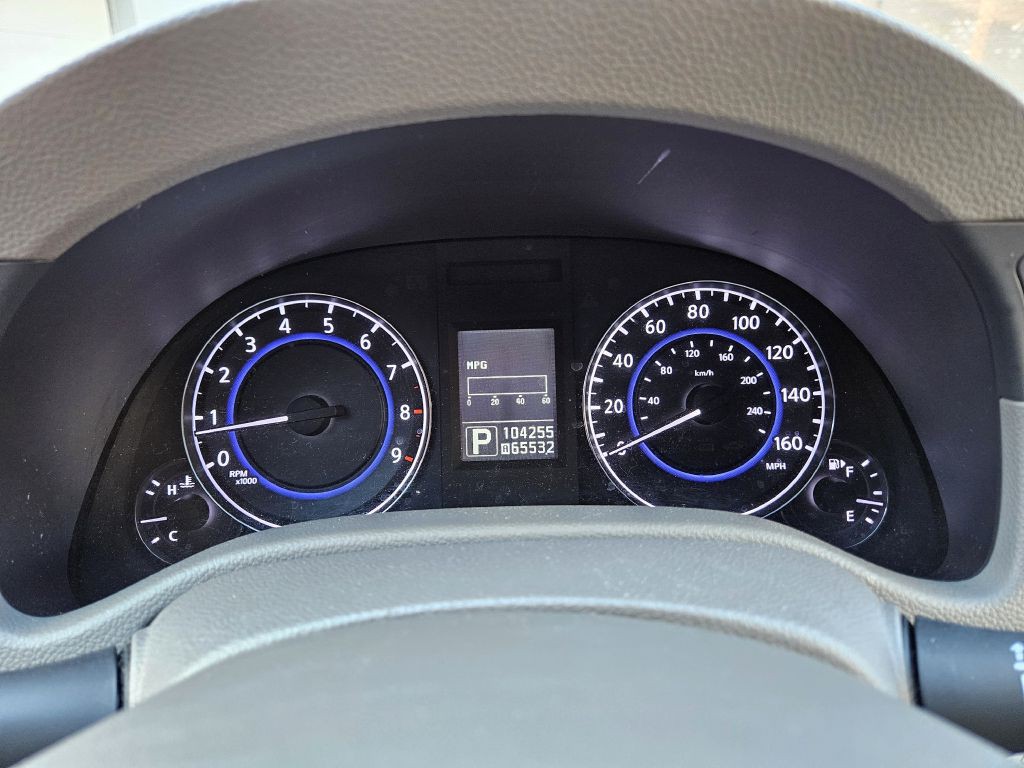 2012 INFINITI G37 Image 15