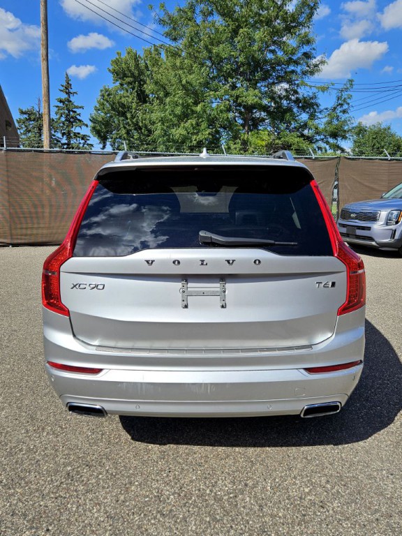 2017 Volvo XC90 Image 6