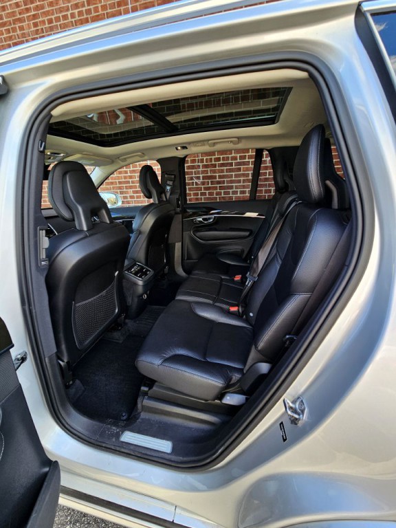 2017 Volvo XC90 Image 9