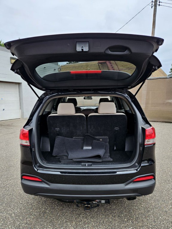 2016 Kia Sorento Image 7