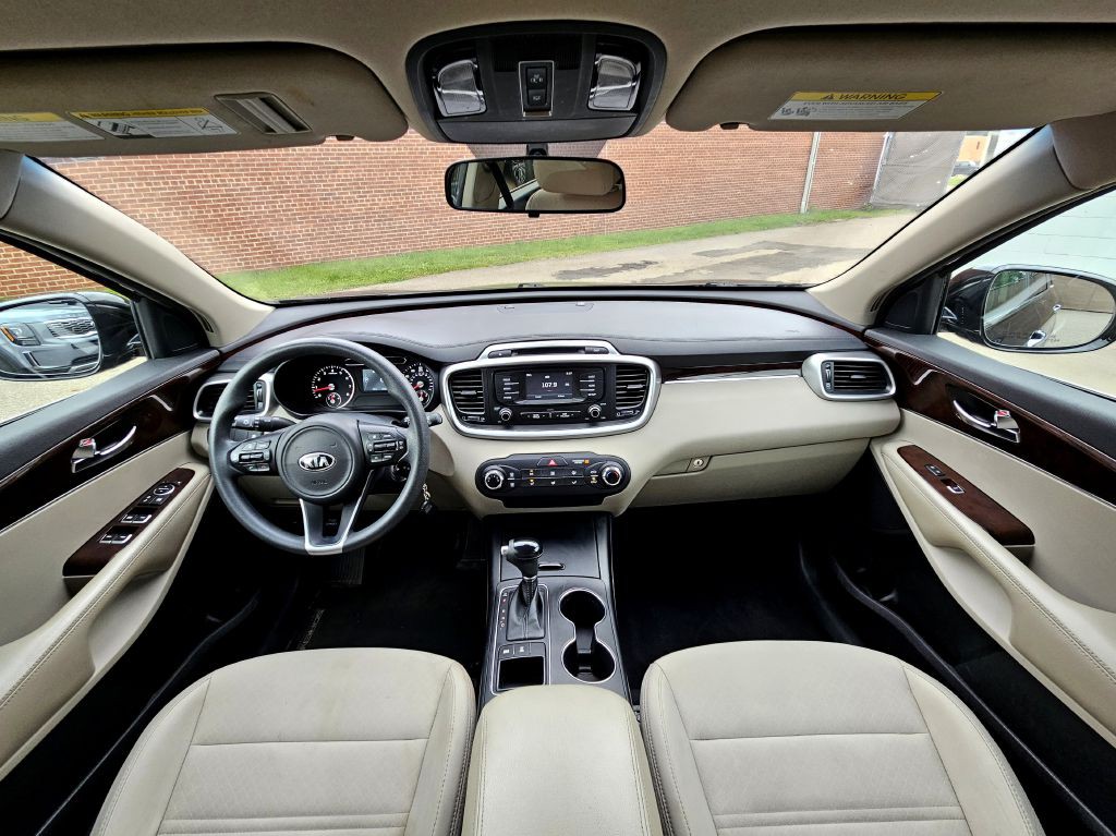 2016 Kia Sorento Image 13