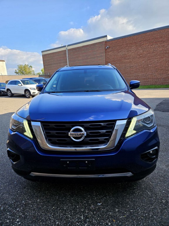 2018 Nissan Pathfinder Image 5