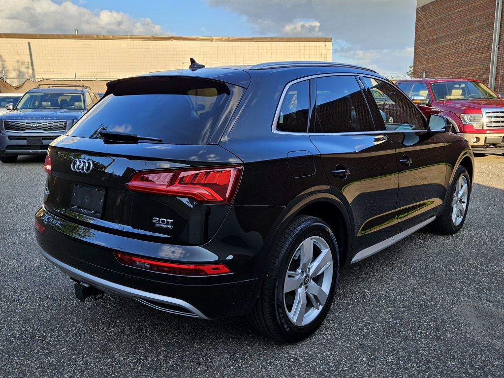 2018 Audi Q5 Image 2