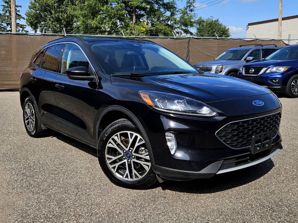 2021 Ford Escape Image 1