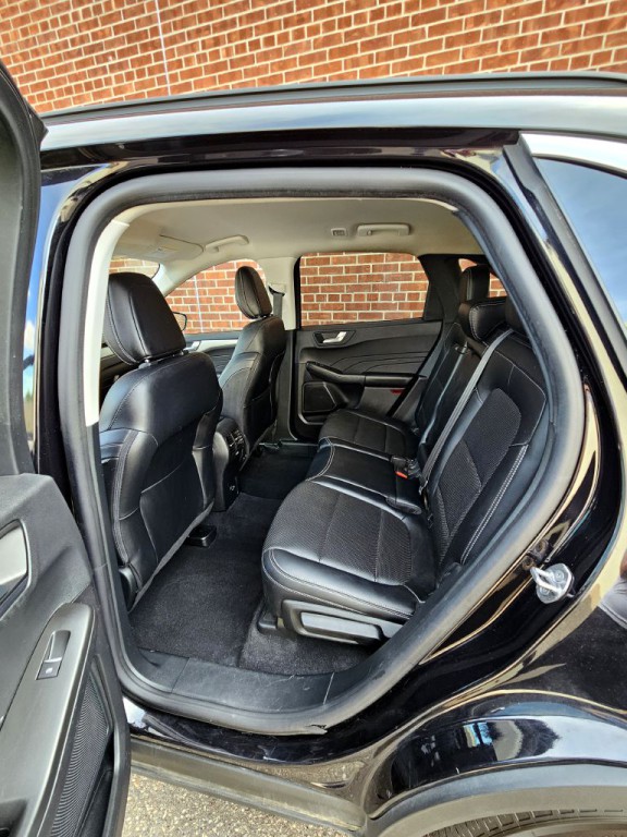 2021 Ford Escape Image 9