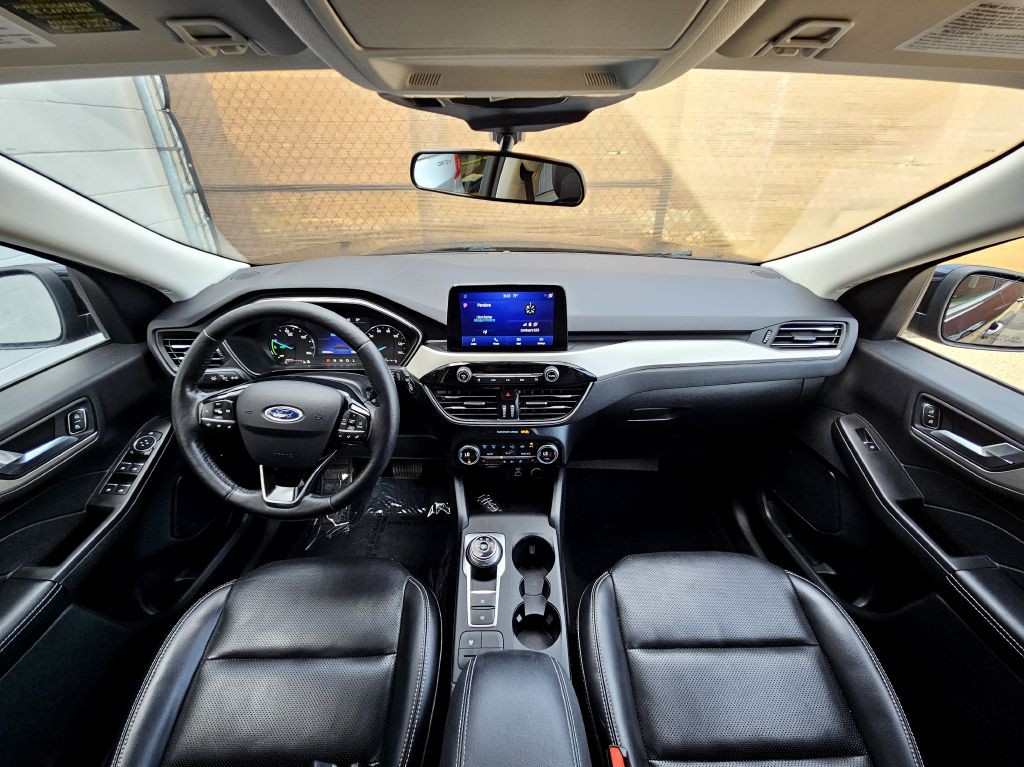 2021 Ford Escape Image 13