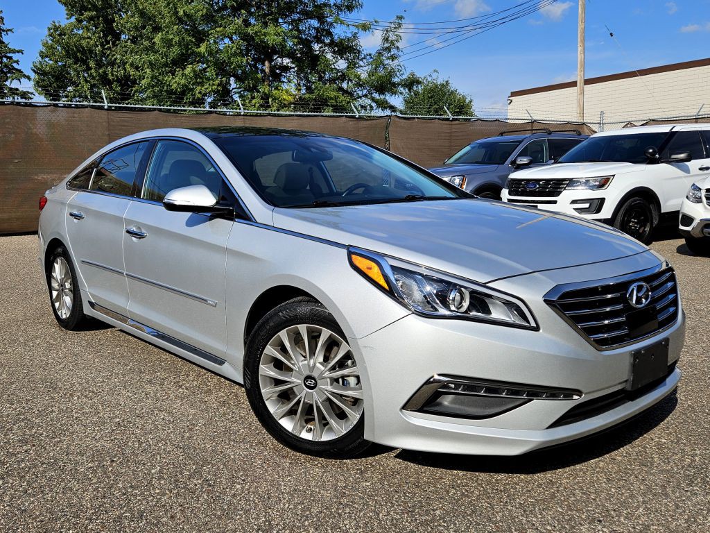 2015 Hyundai Sonata Image 1
